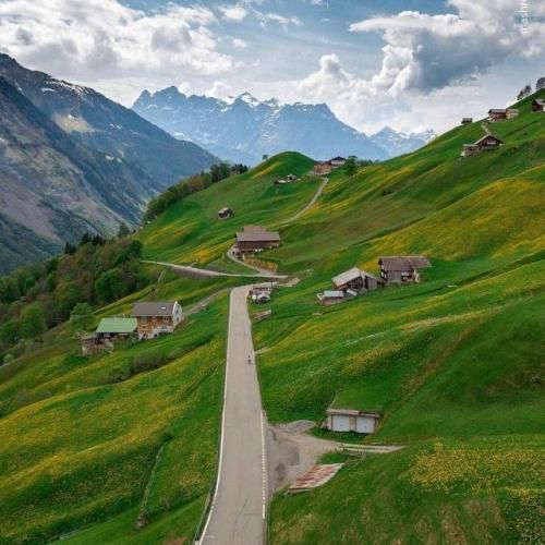  حالا که من اینم یهو واست صدام قشنگ شد