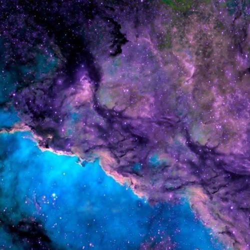 چند سالته که آدمو آروم میکنی با صدای پسر بچه