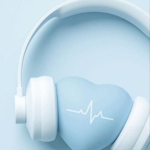  نمیدونی چقد دلم میخواد یه روز بدونه اینکه به کسی بگم برم