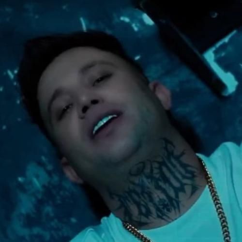 دانلود آهنگ سنگ صبورم شکسته بغض و گریه پیله بستم از علی احمدیانی