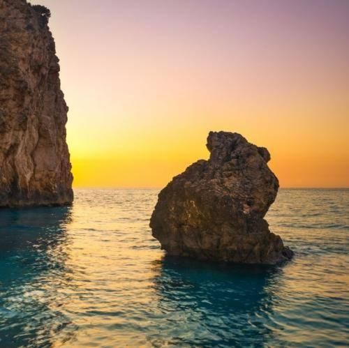 میکردی خرم فوری با بوس غرق چشاتم